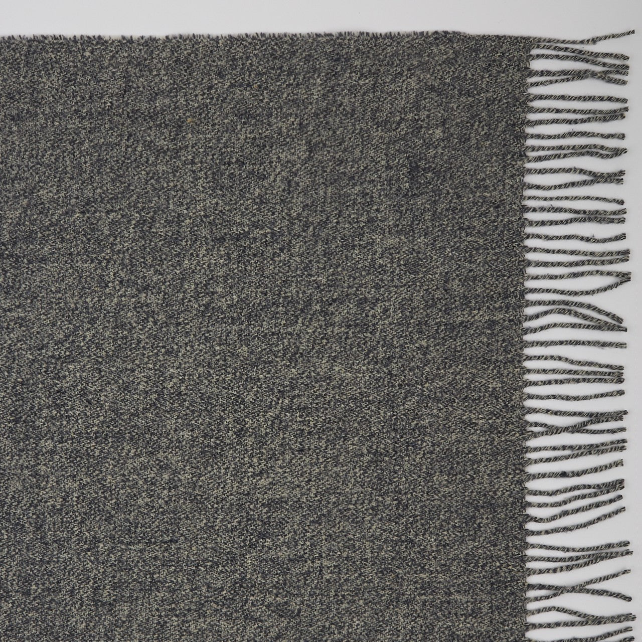 9cf5fc40bd89fe8134bc23bf6ff939d1