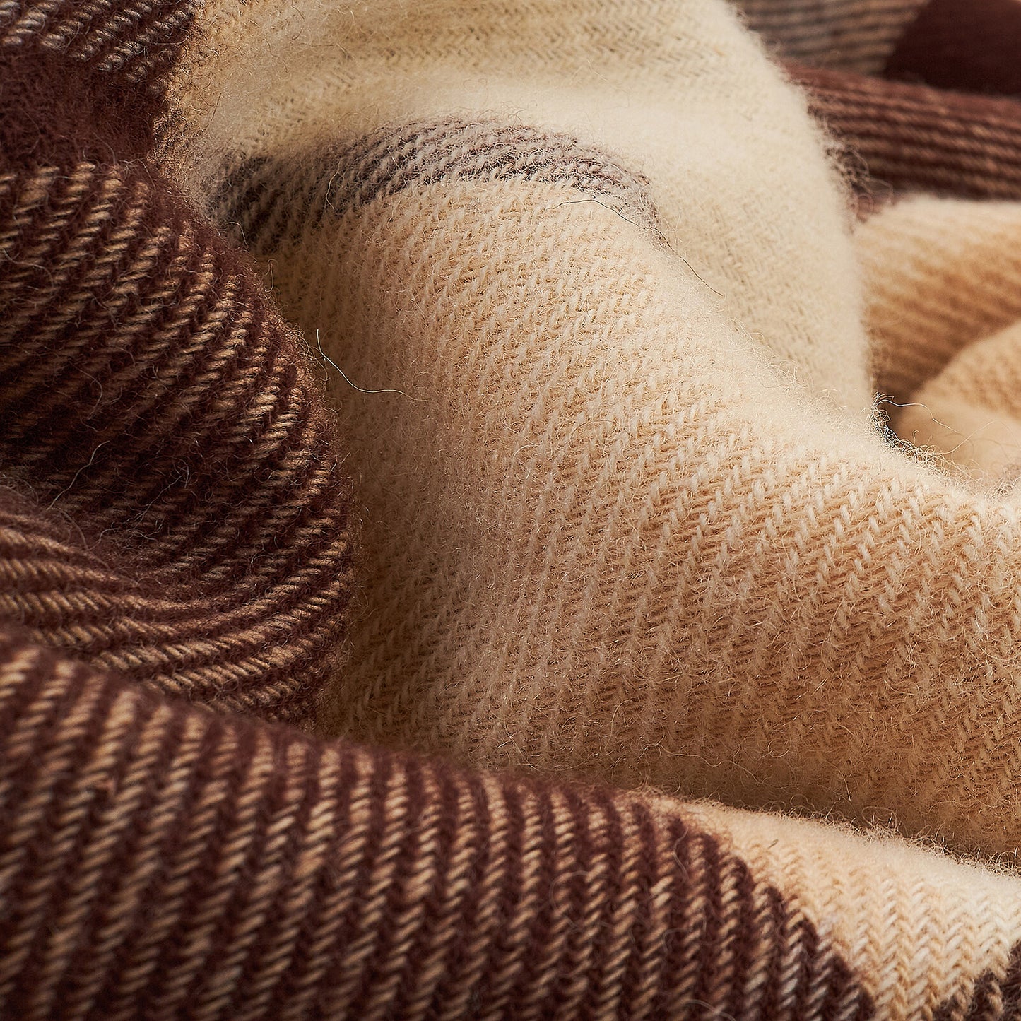 b6699f7c23d7b880a526d028783c8b66