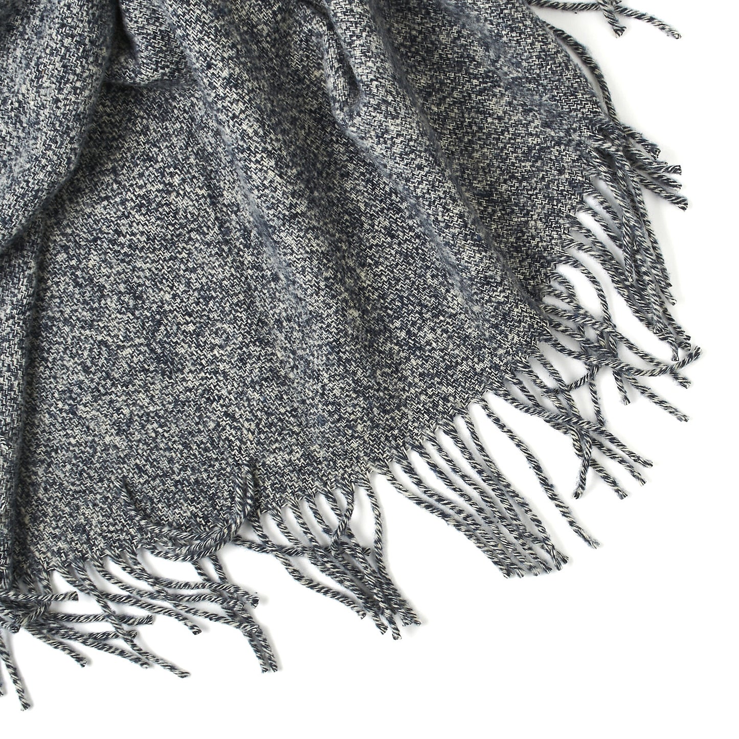 76f829de5d55bc2c36586ea50829b943