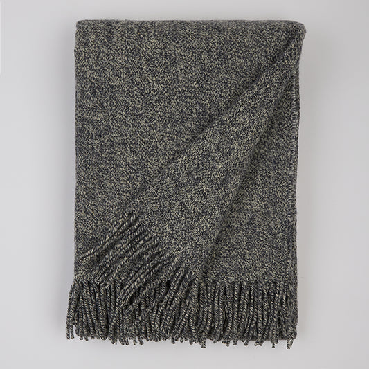 c716842b57e9369940f4dd79384fe76a