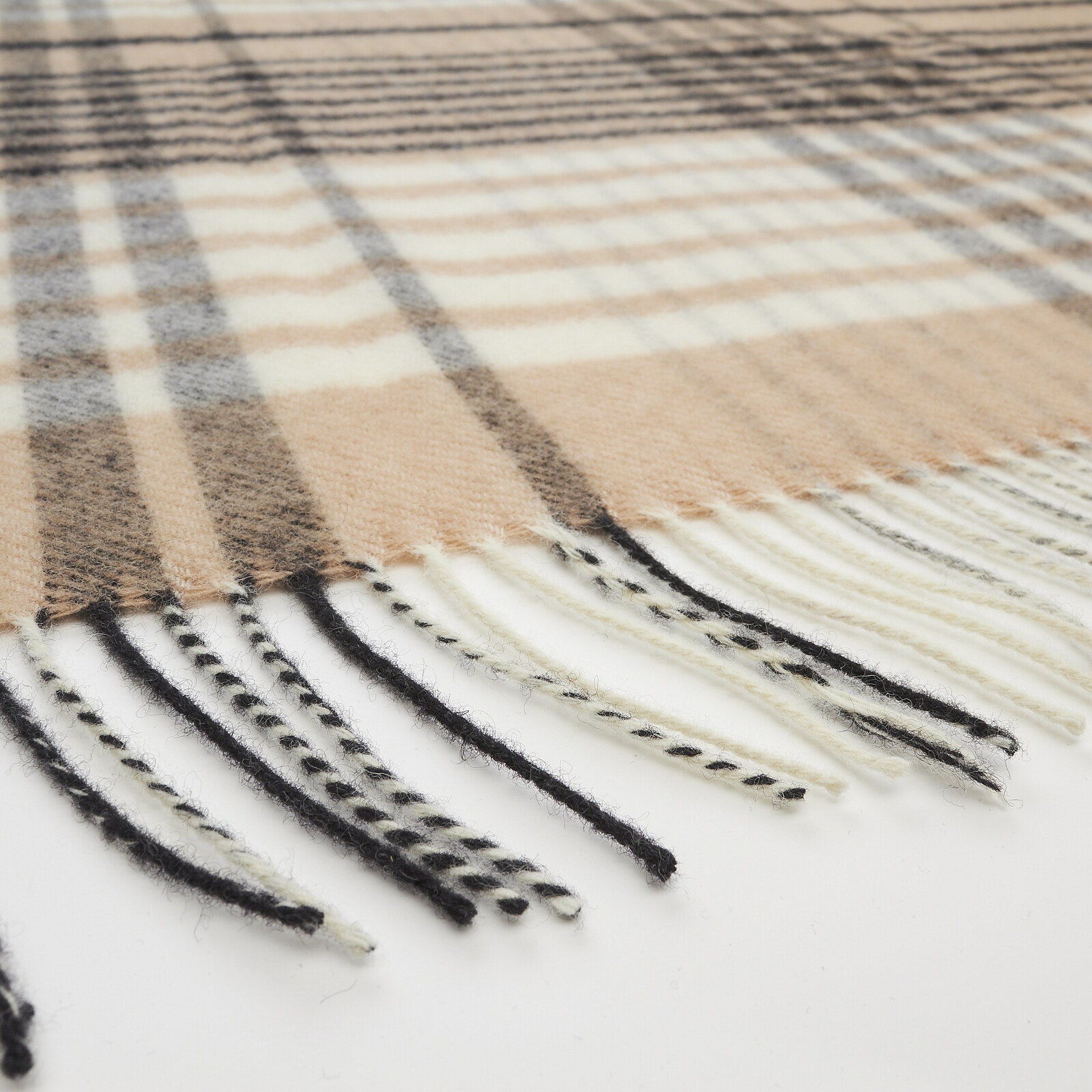 7414930db8f58214f95f4981a5dcb30c