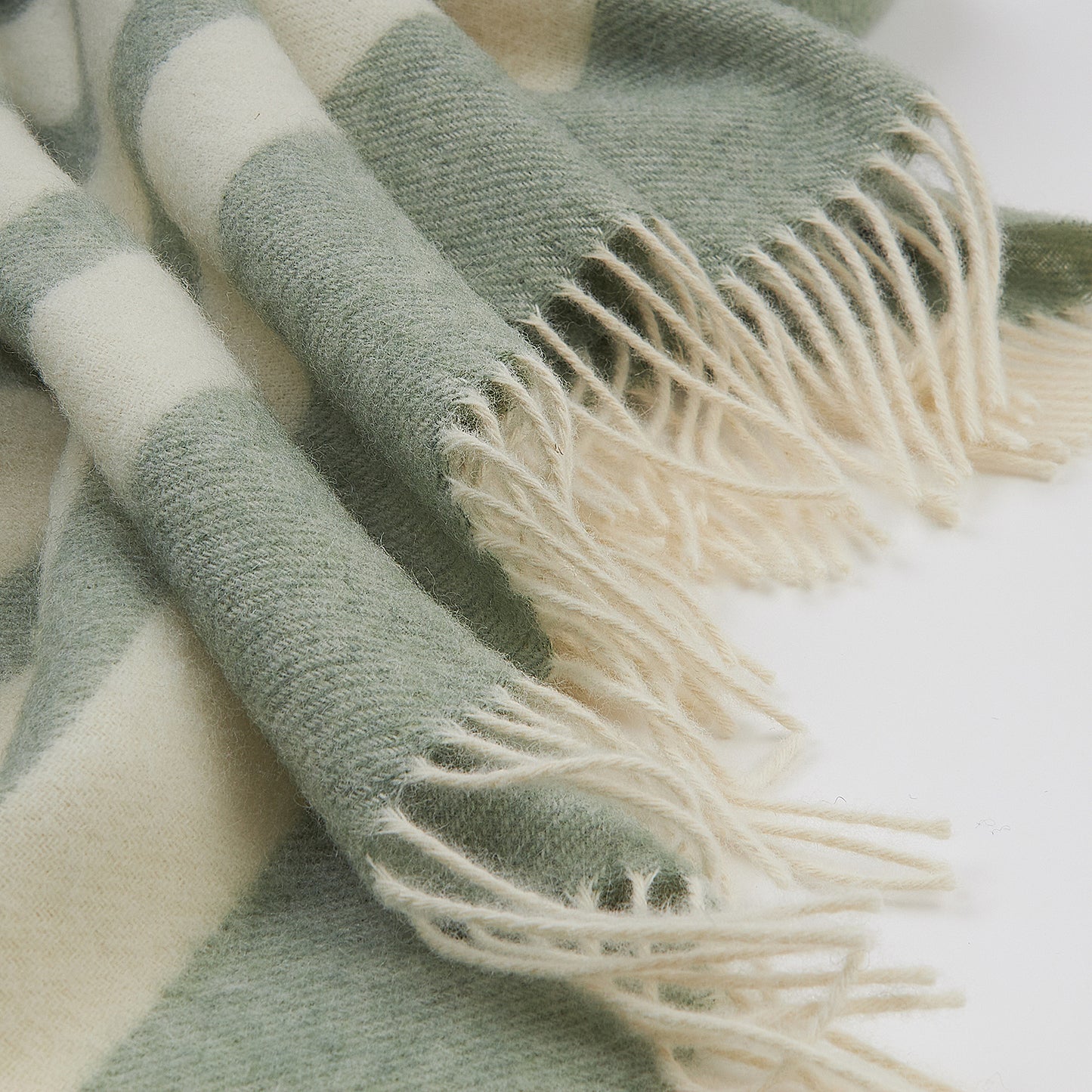 46a320df57d6864159234d9d819990e9