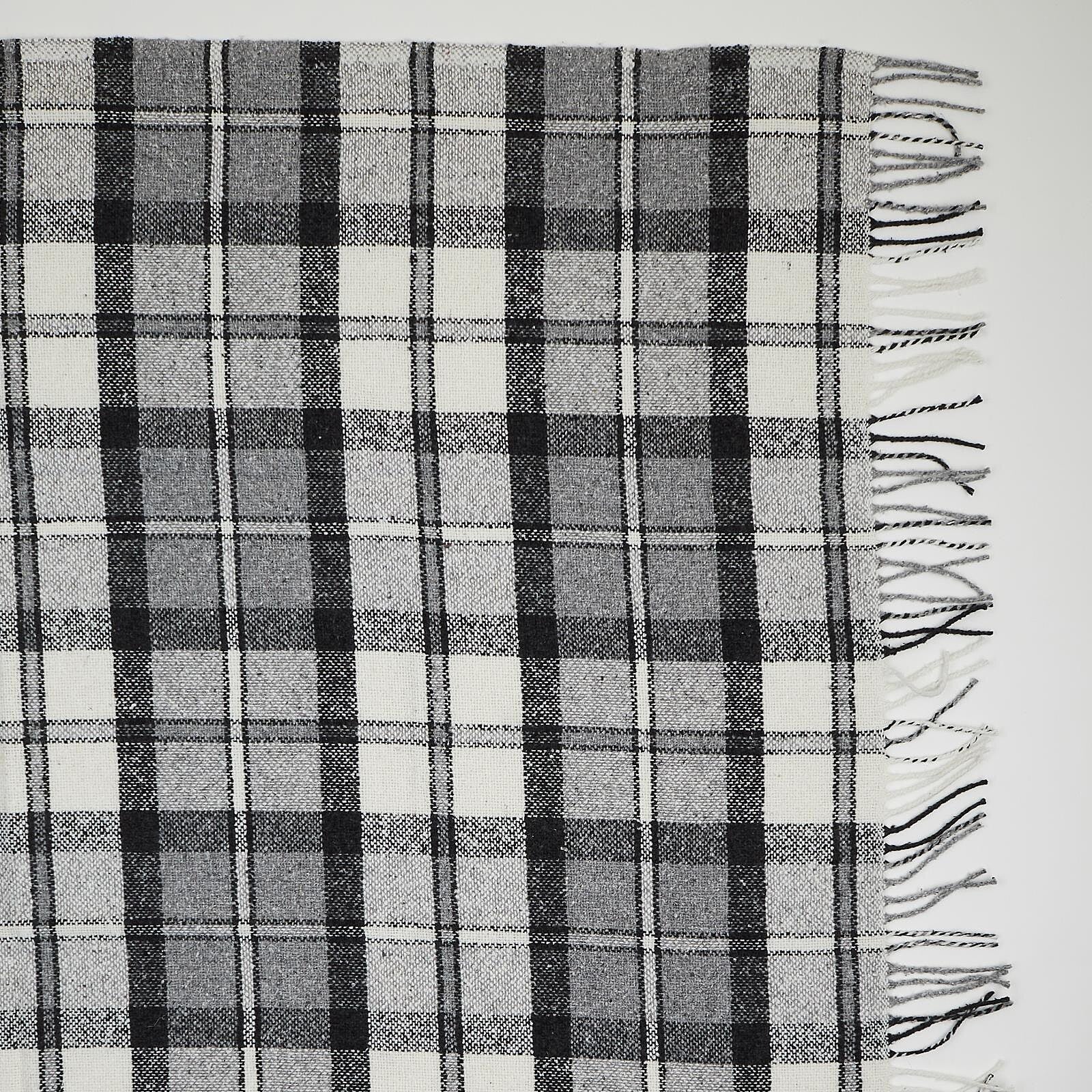 b20d907a5517eddd3e6d11ddb0af4d43