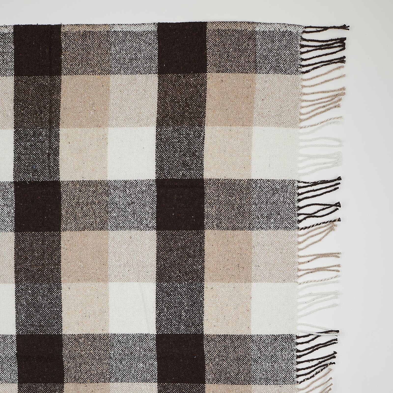 b9dbd372de410710a6838a0ad74fe0cb