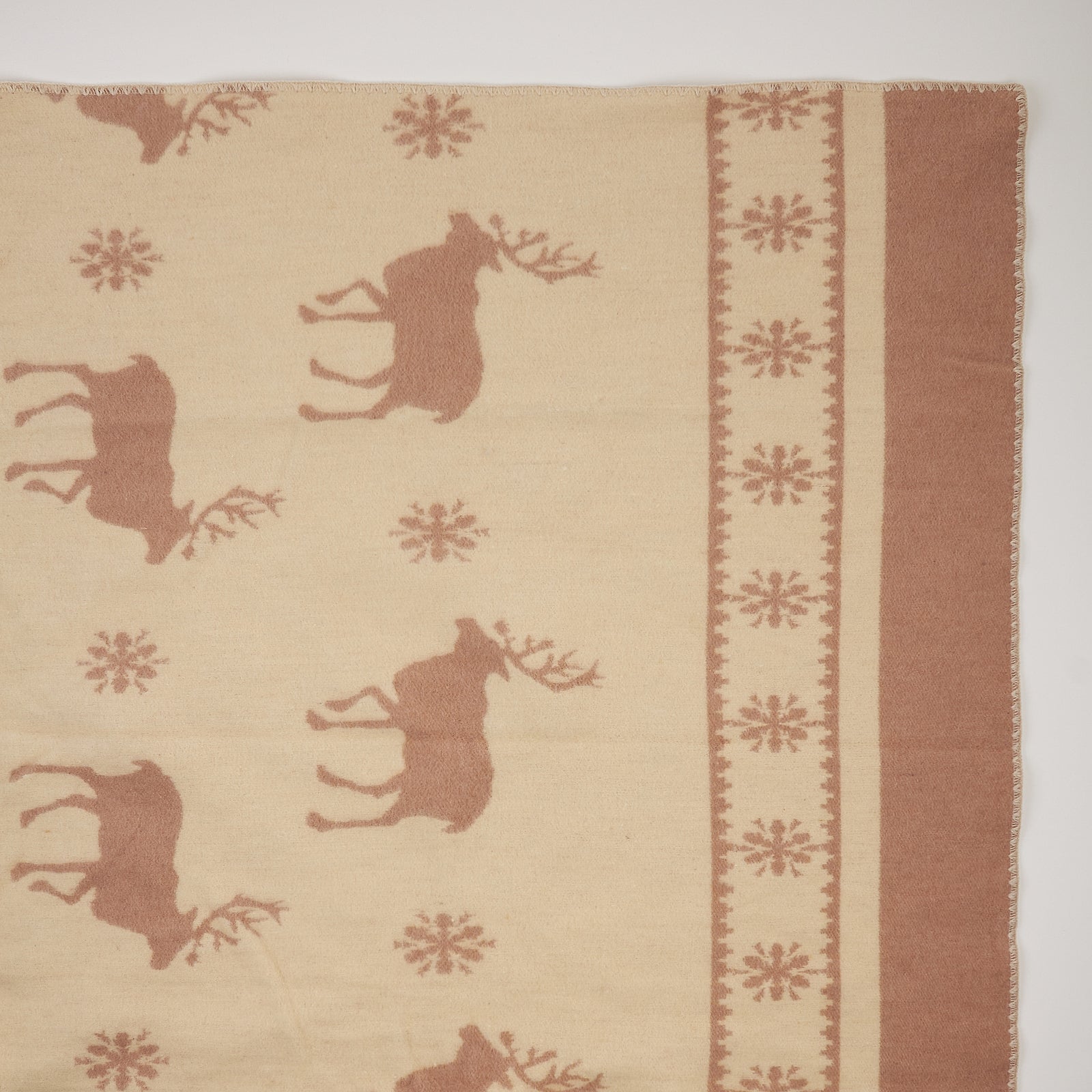 356ee3e37f1405d347adba4eaf027ece