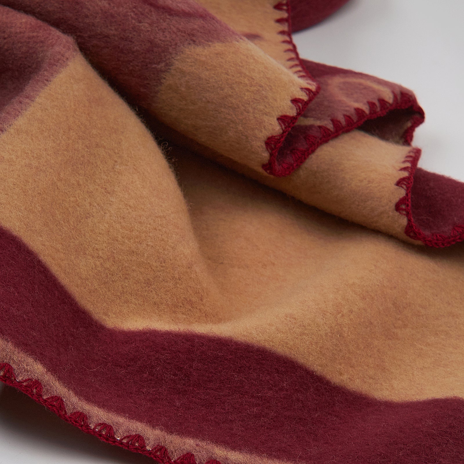 991e505bba89446e7a6356331146a769