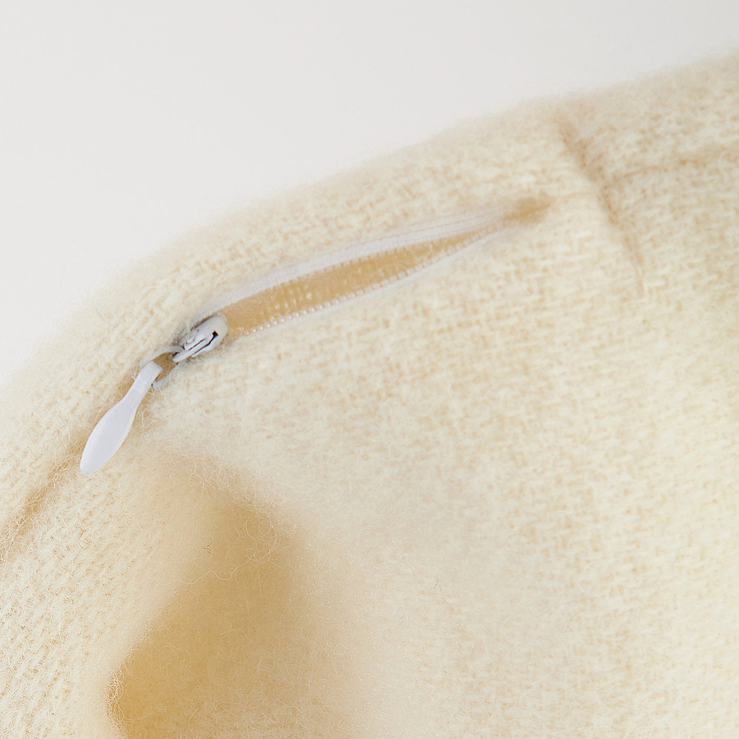 c86c10dd6c1b9e0d83137ec85acbc37b