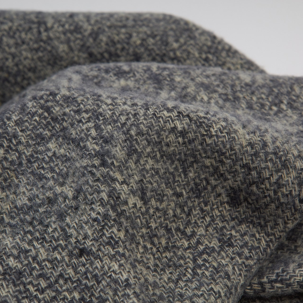 1b8761cdce52b983ddd5a0c2833c31ae